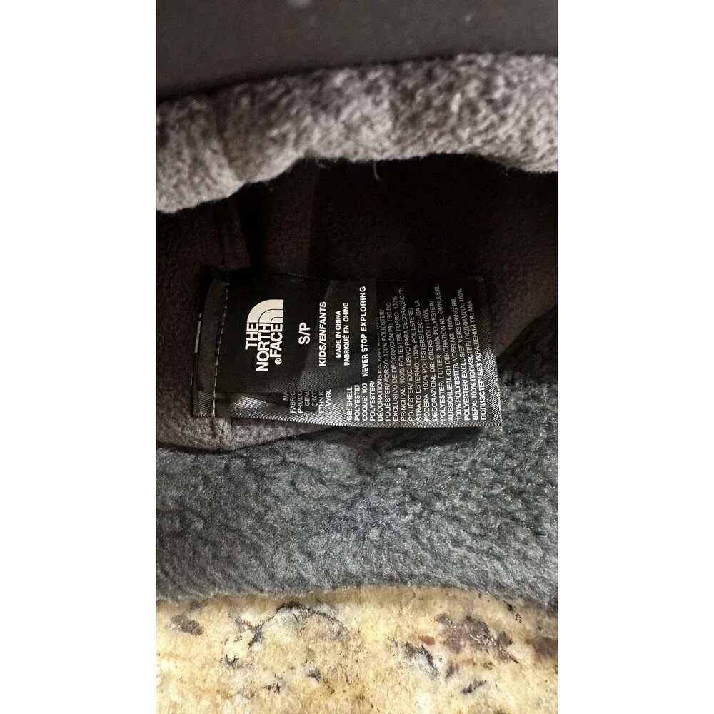 The North Face Gray Sherpa Fleece Shasta Trapper Hat Kids size Small